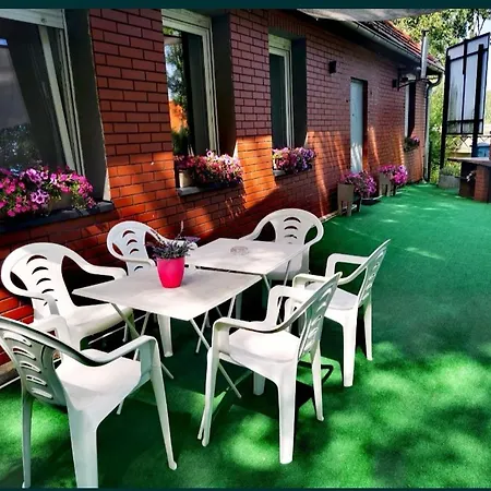 Dom Wakacyjny Chillout Rock Львувек-Слёнски